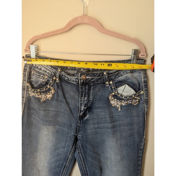 Platinum Plush skull rhinestone embroidery jeans - Picture 9 of 11